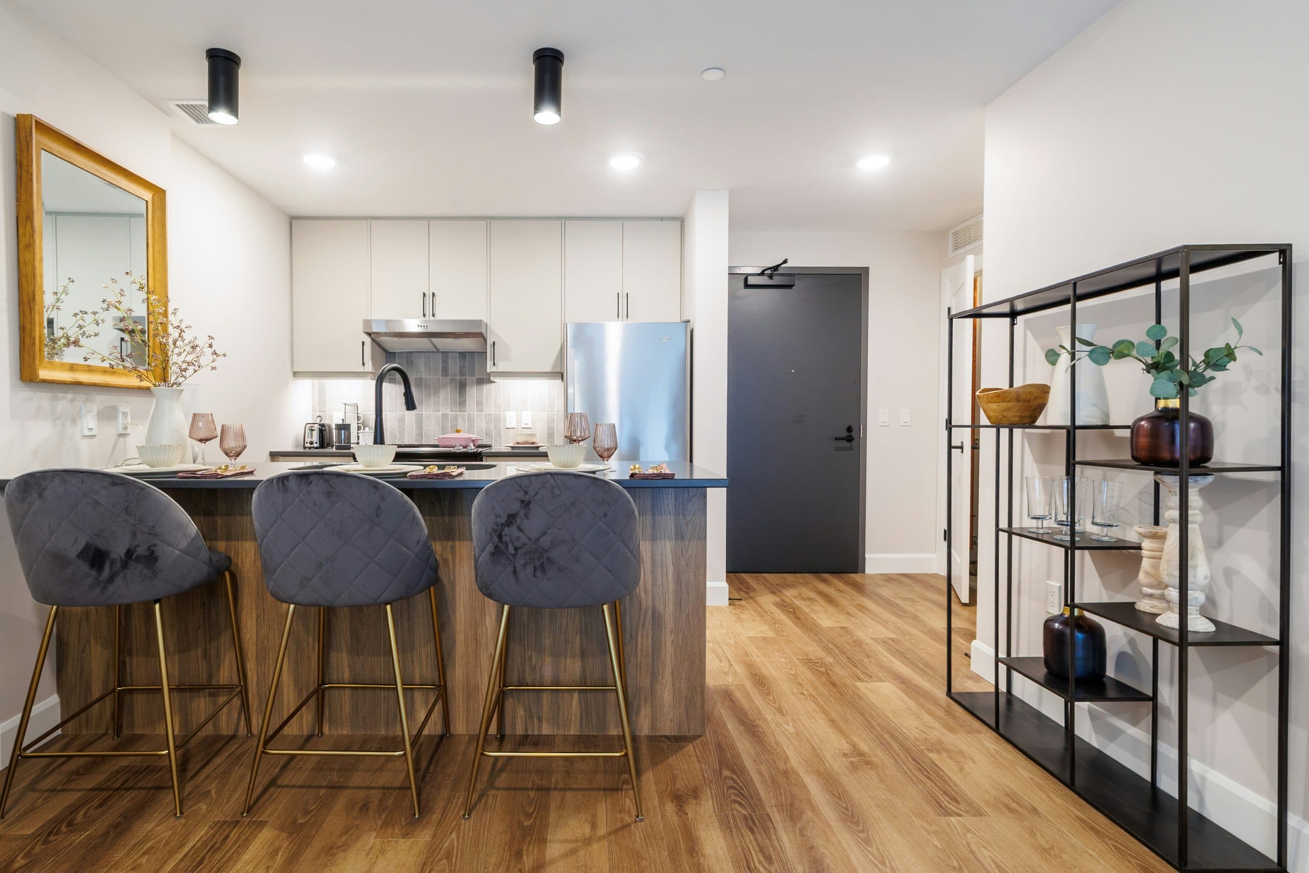 Dokumentasi Dapur Klasik Elegan — Bintaro